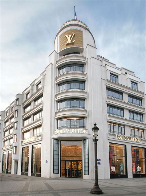 louis vuitton champs elysees paris opening hours|Louis Vuitton Paris appointments.